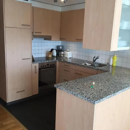 Nollen 6 Bett * Mürren