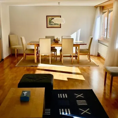 Nollen 6 Bett Appartement *